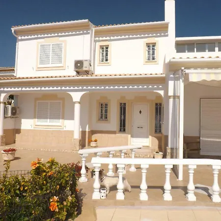 Casanova 阿尔布费拉