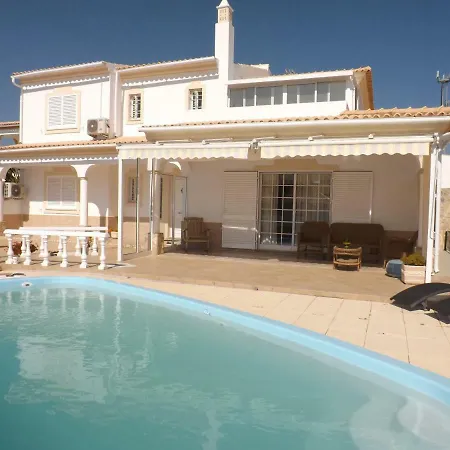 Casanova וילה אלבופיירה